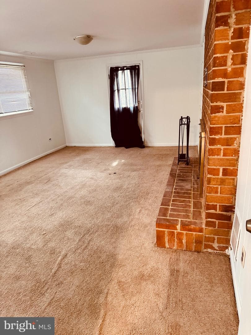 211 Prenton Street photo 13