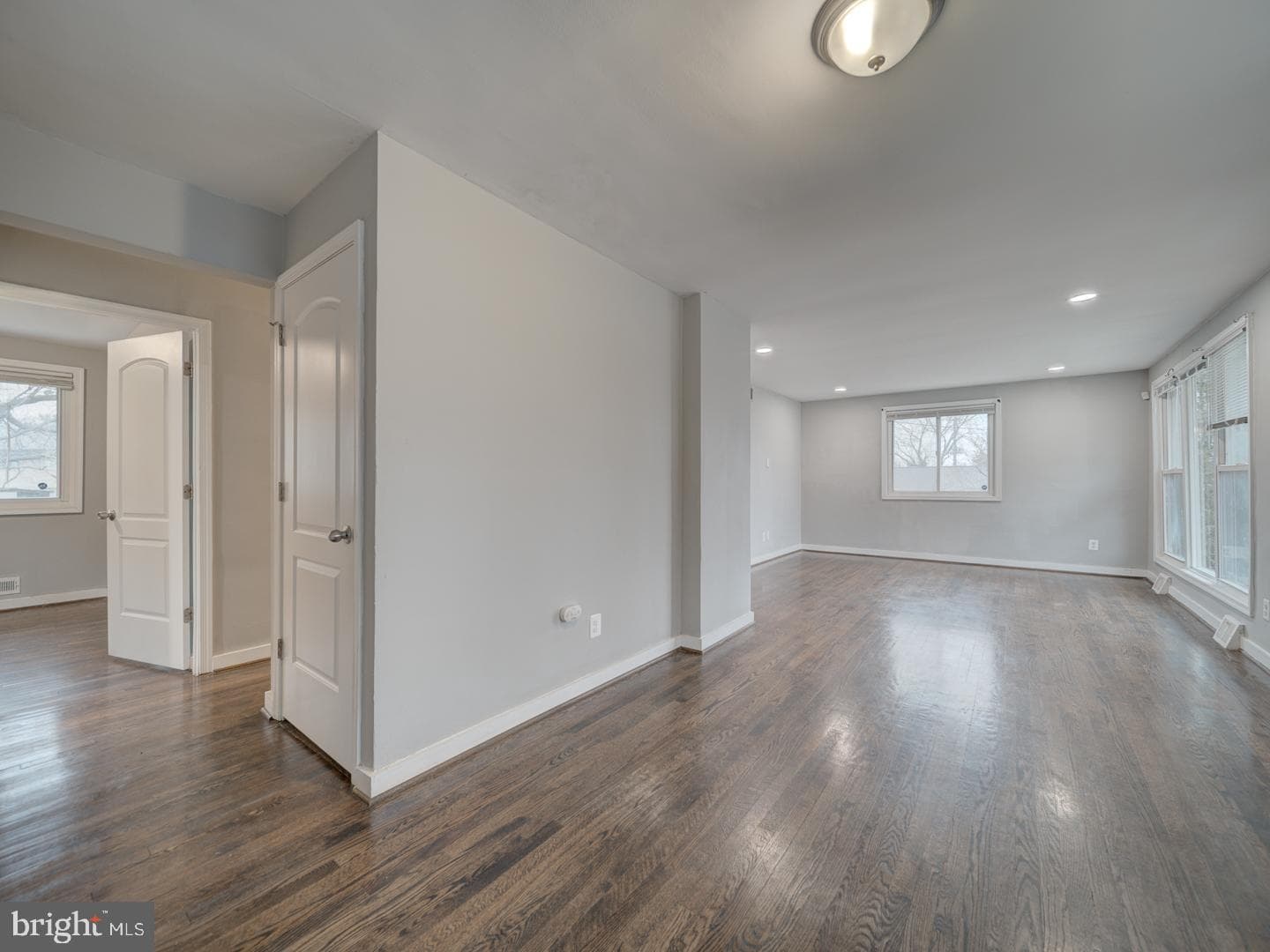709 Marcy Avenue photo 12