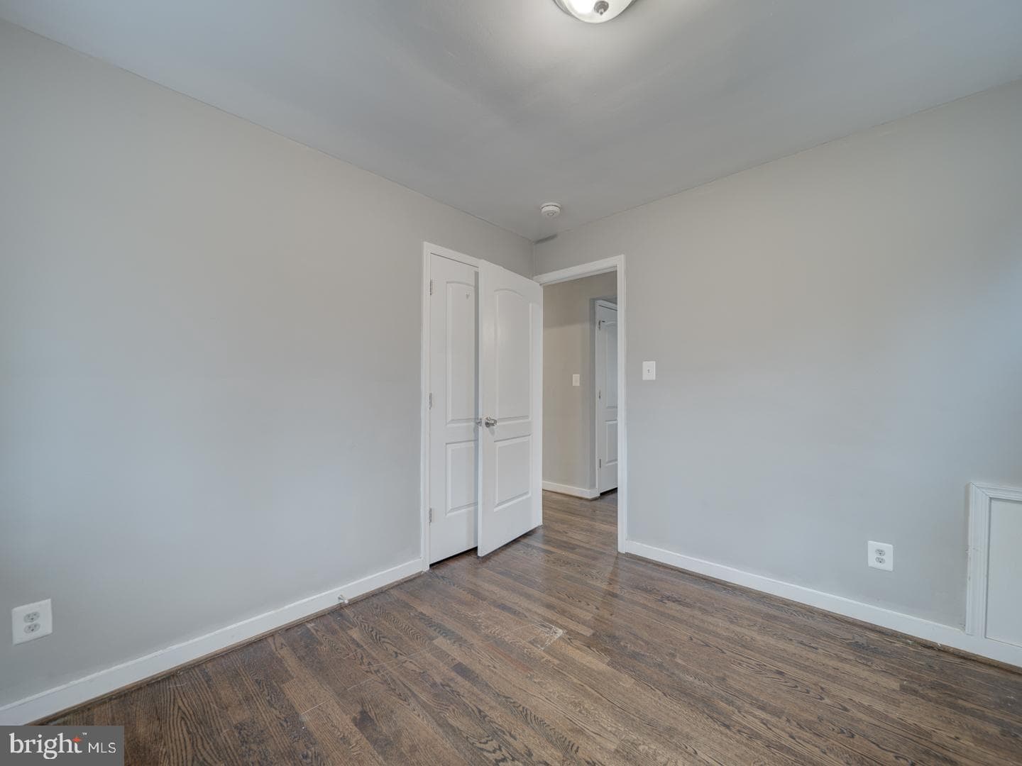 709 Marcy Avenue photo 17