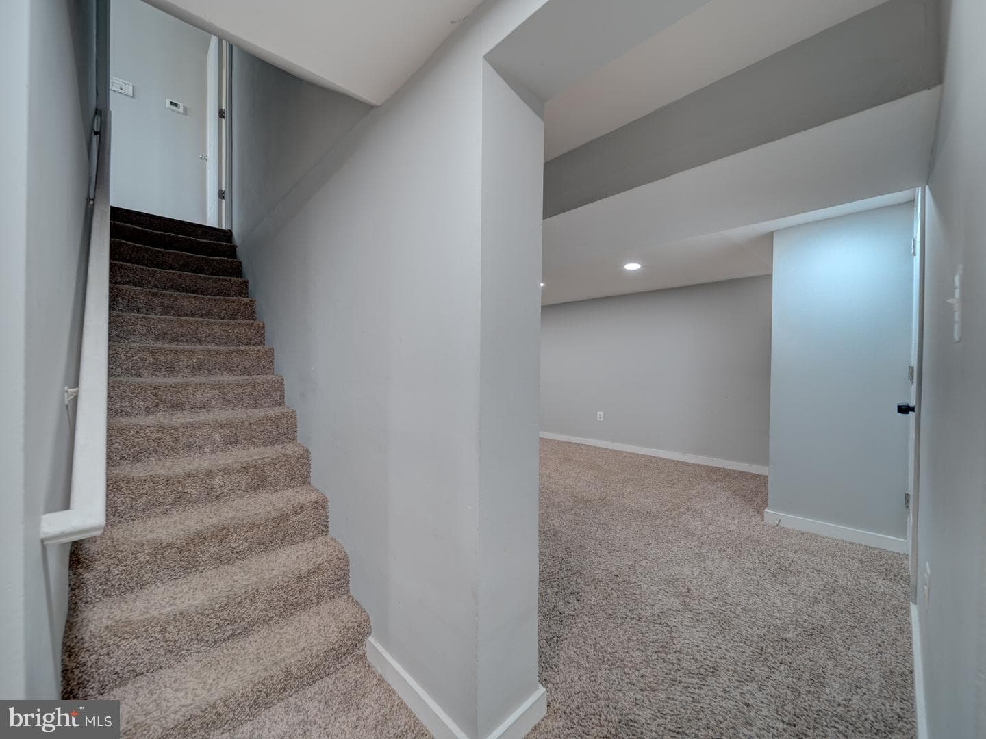 709 Marcy Avenue photo 27