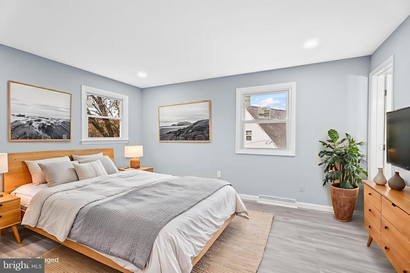 4302 Henderson Road photo 16