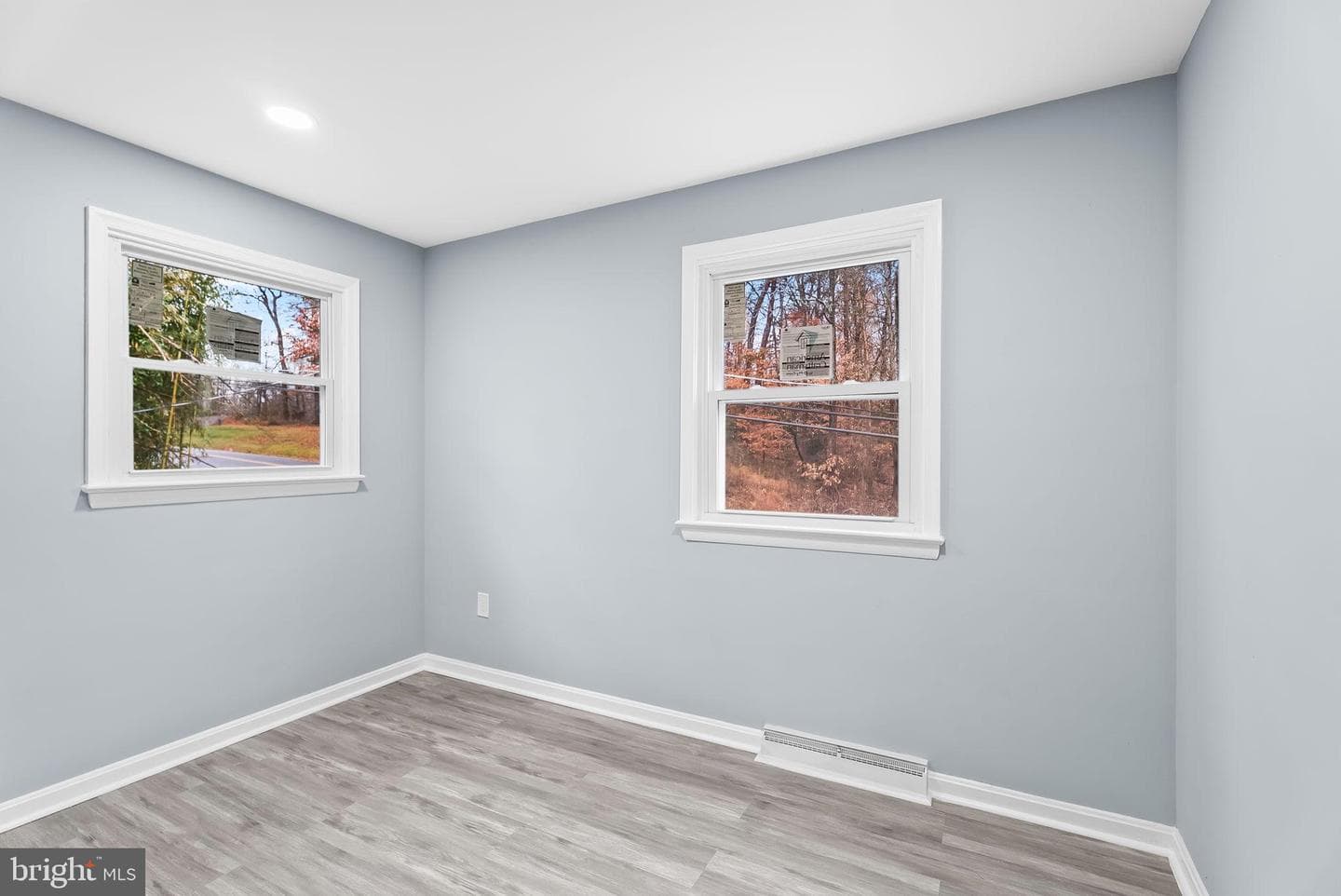 4302 Henderson Road photo 24