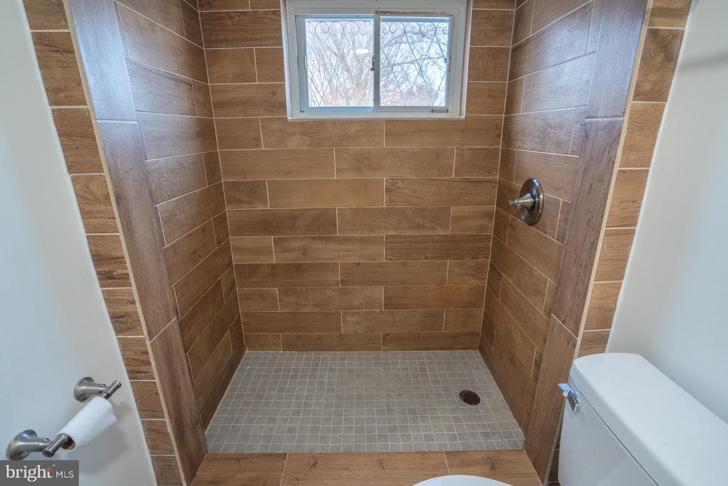 5704 Norman Court photo 28