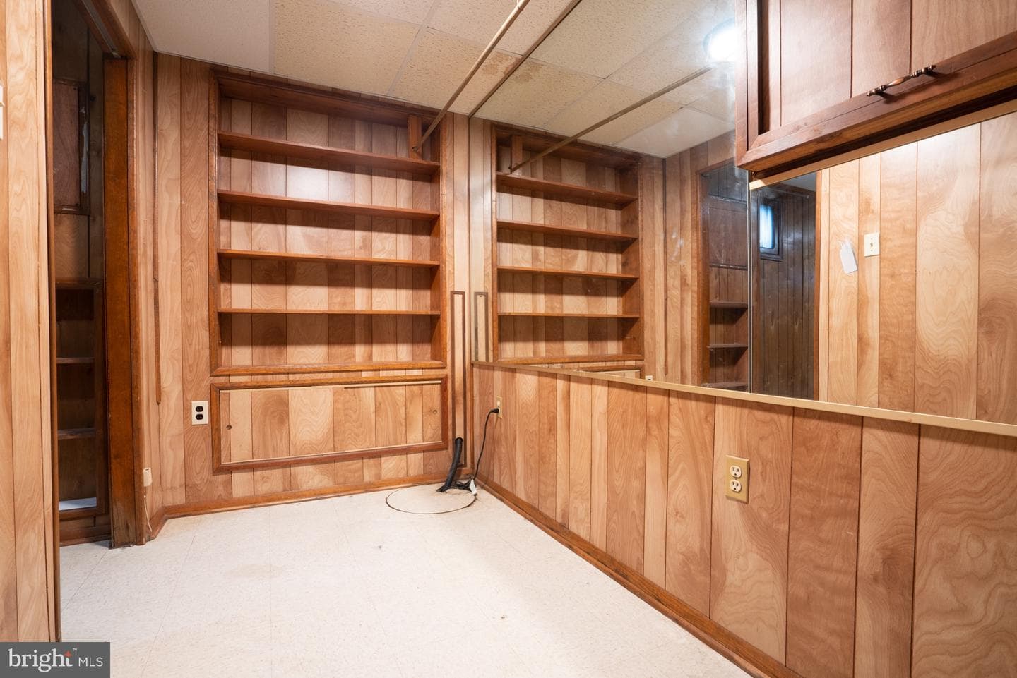 5704 Norman Court photo 55