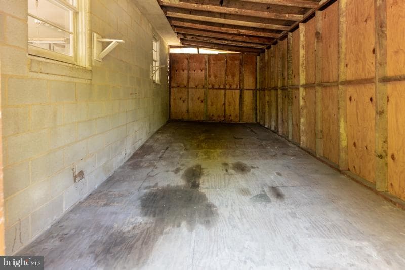 12111 Daisy Lane photo 5
