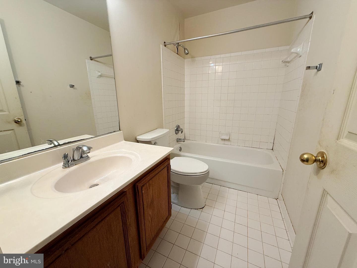 8210 Birdsong Drive photo 11
