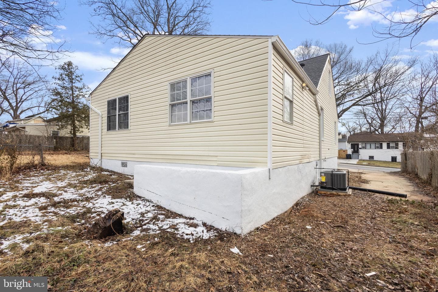 7012 Flagstaff Street photo 7