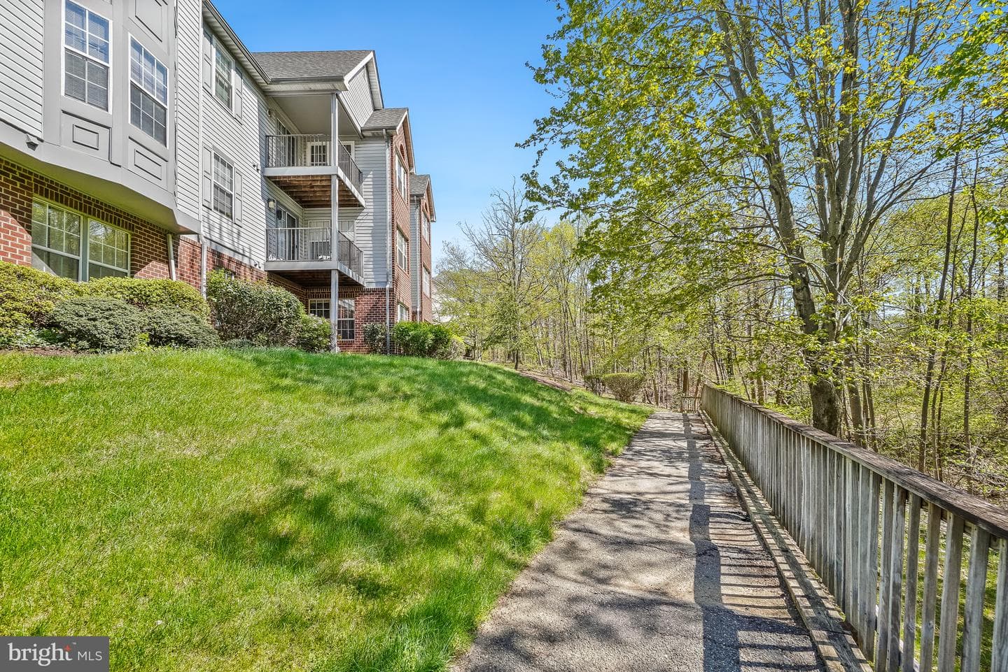 2051 Alice Avenue #2051-303 photo 20