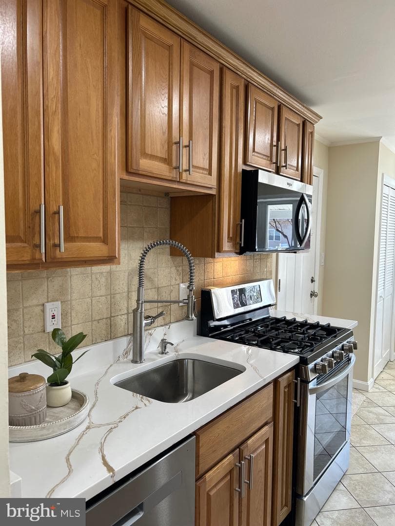 7509 Putt Road photo 11