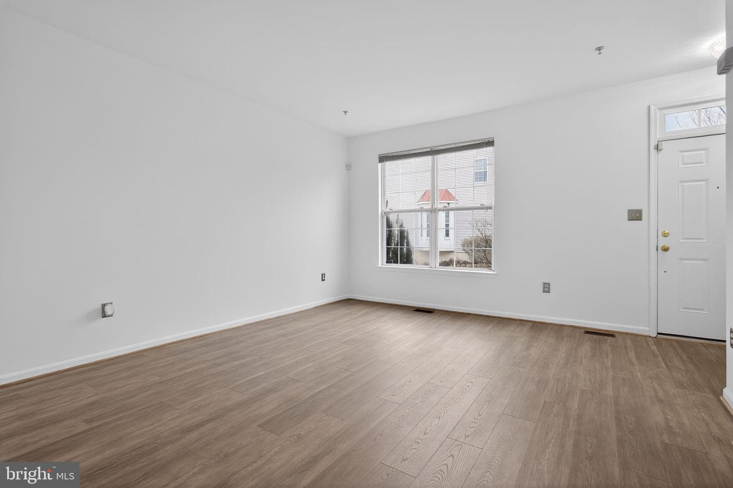 9745 Quiet Brook Lane photo 10