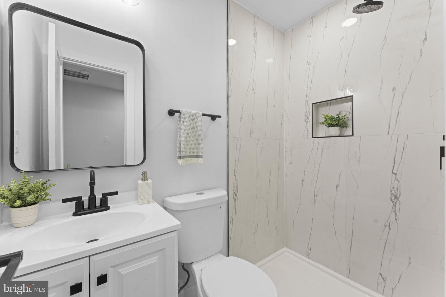 1205 Abel Avenue photo 26