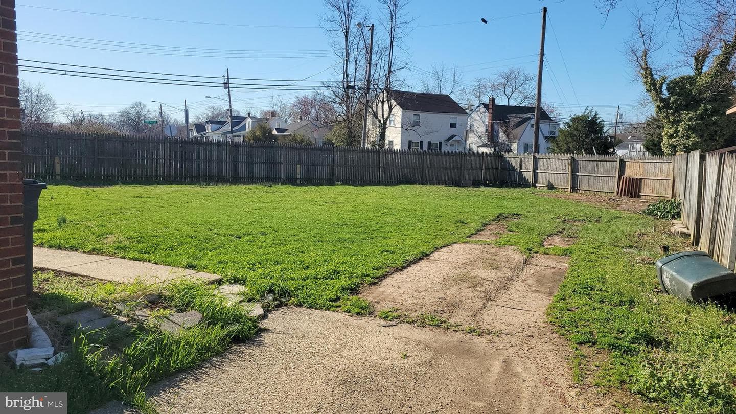 3217 Randall Road photo 18