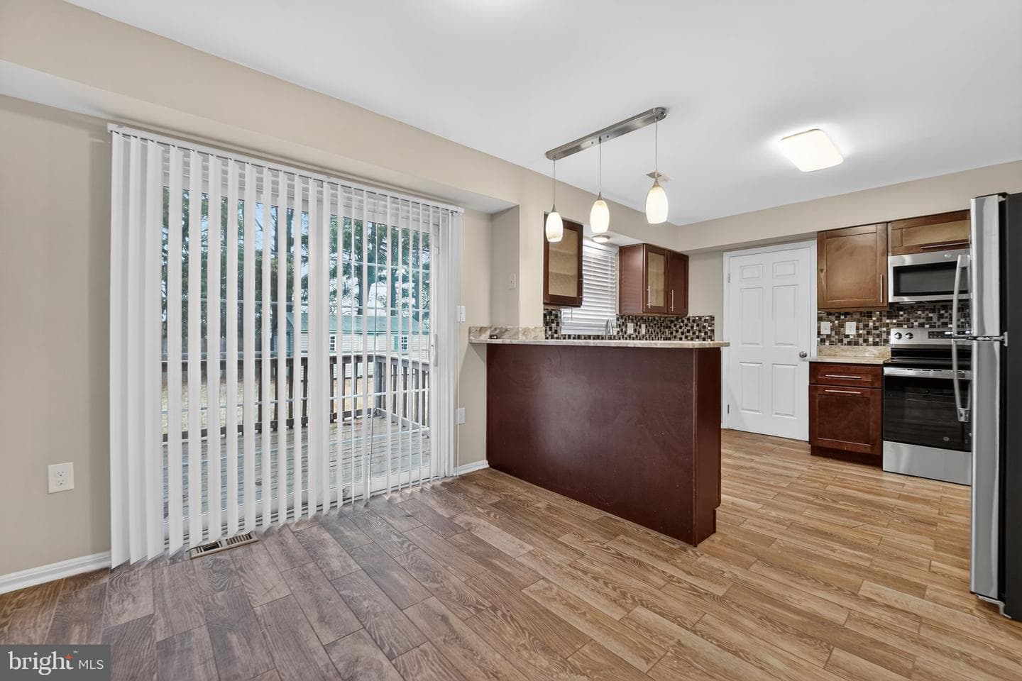 5904 Mardella Boulevard photo 17