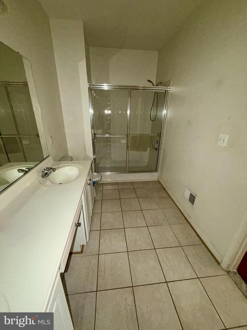 308 Dunnville Place photo 8
