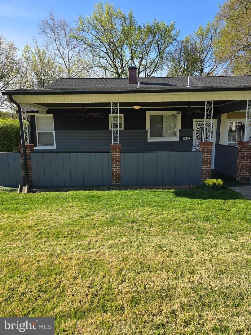 7627 Greenleaf Road photo 17