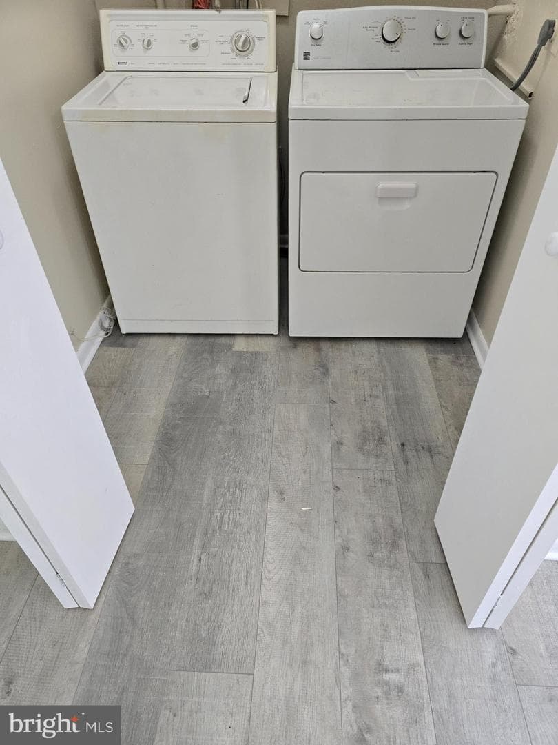7627 Greenleaf Road photo 21
