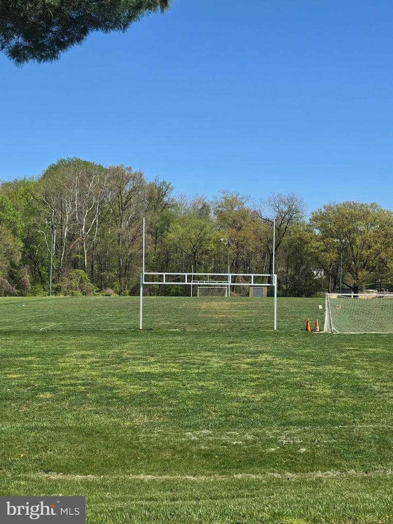 7627 Greenleaf Road photo 35