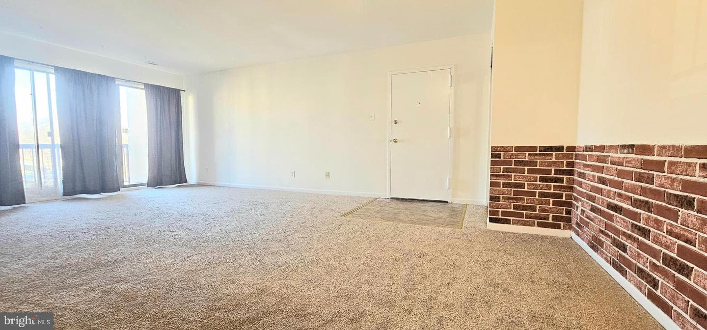 10100 Campus Way S #304-4a photo 2