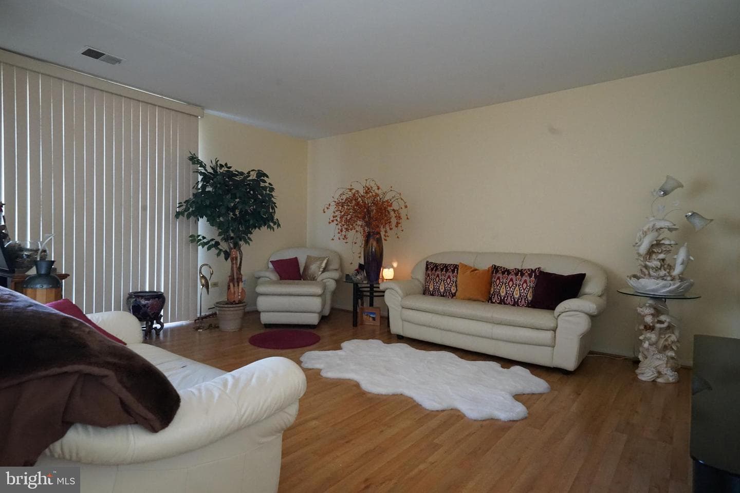 10200 Prince Place #206 photo 5