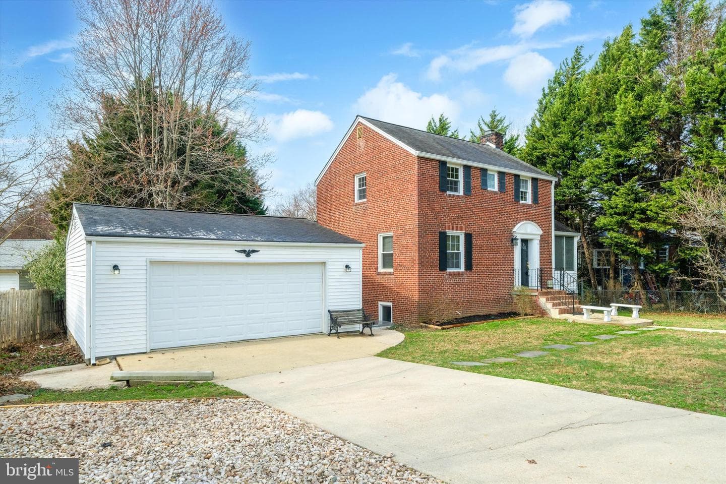 4615 Greenwood Road photo 46