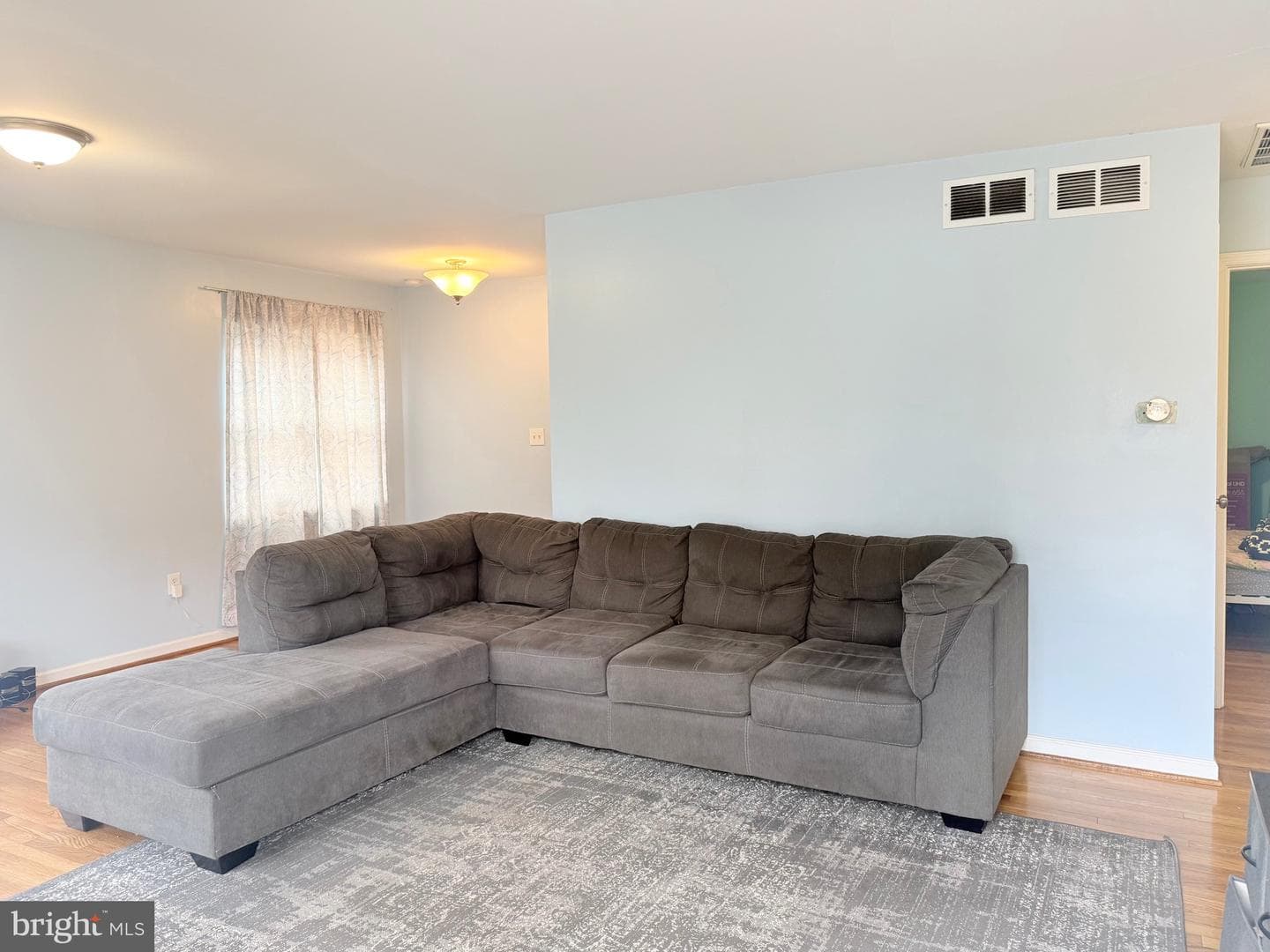 9033 Volta Street photo 3