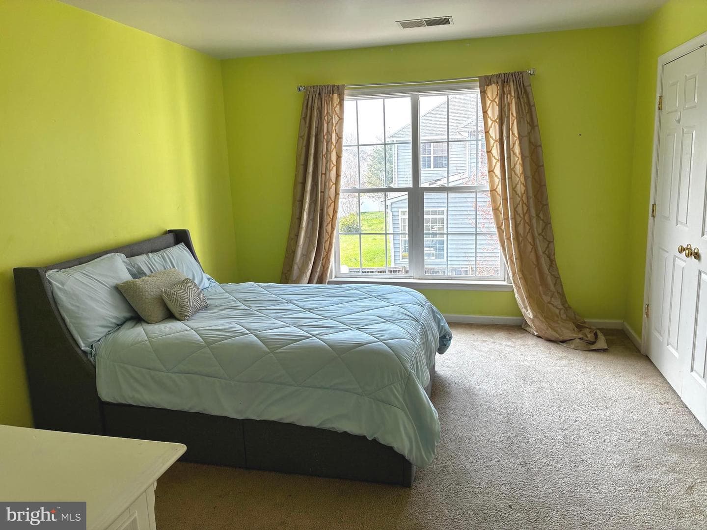 14301 Lightfoot Street photo 21