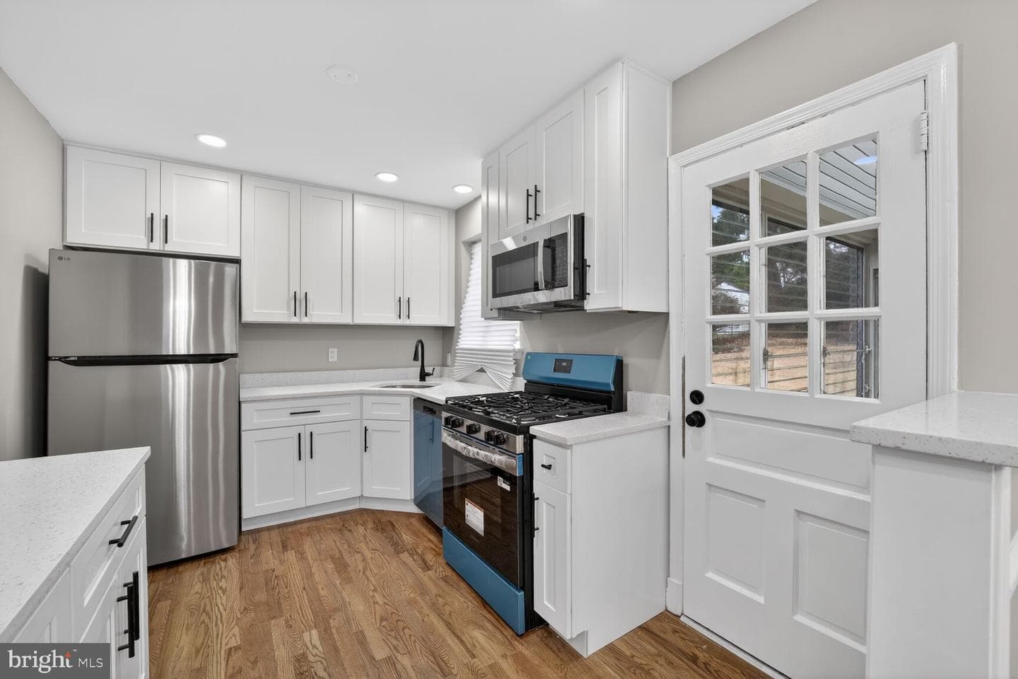 2511 Afton Street photo 5