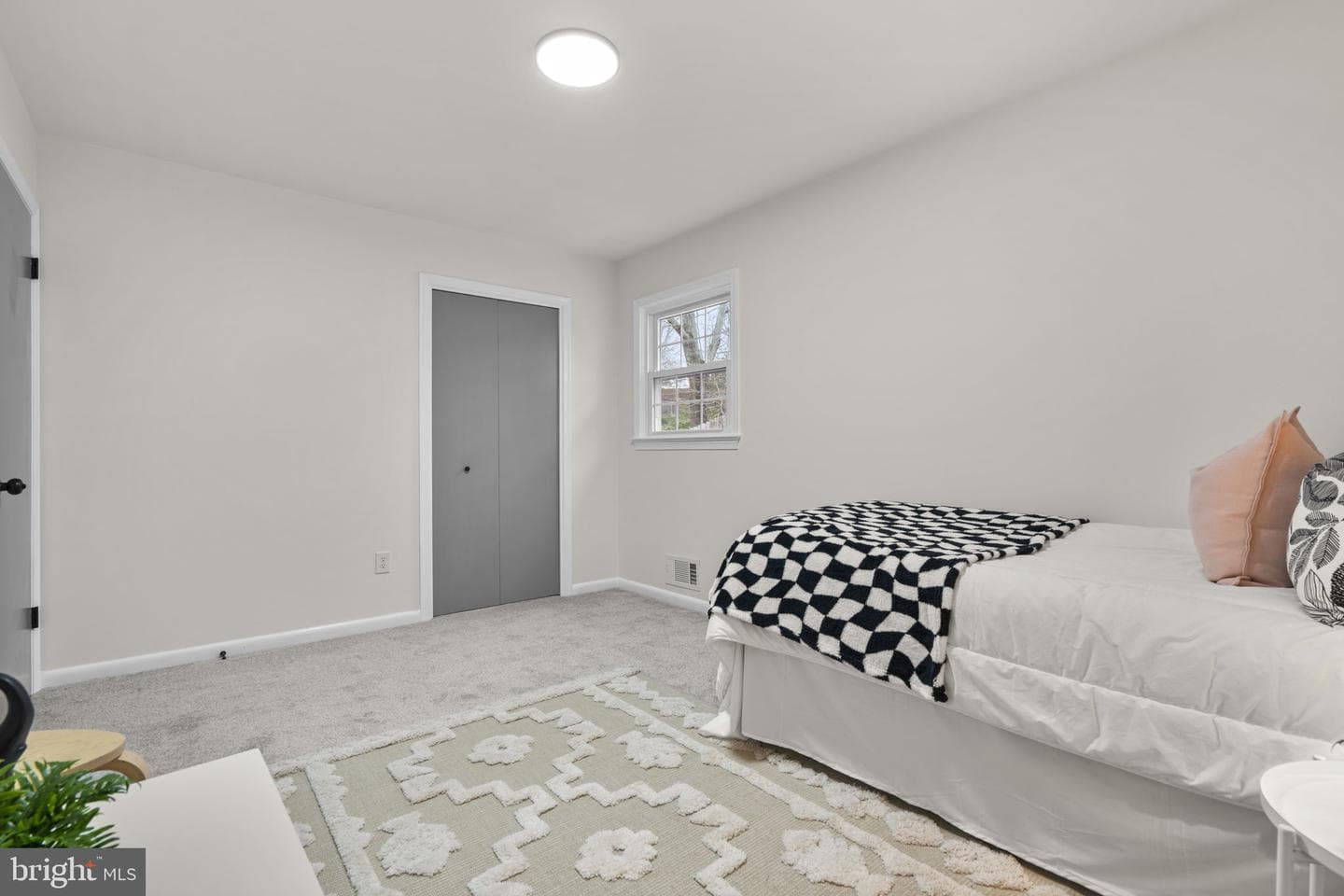 9506 Caltor Lane photo 19