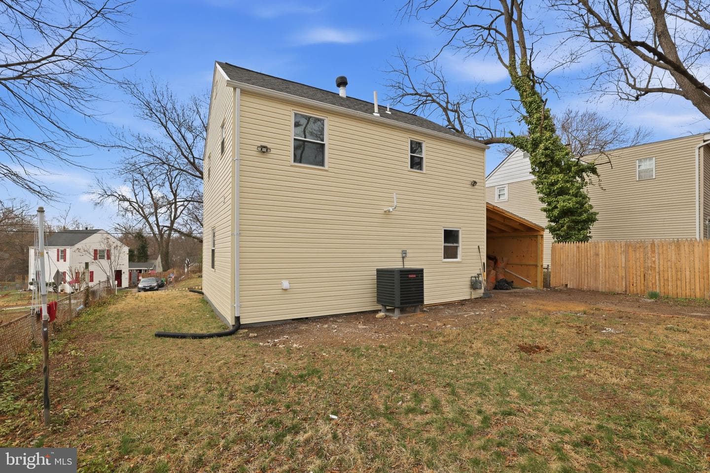 2403 Greeley Place photo 32