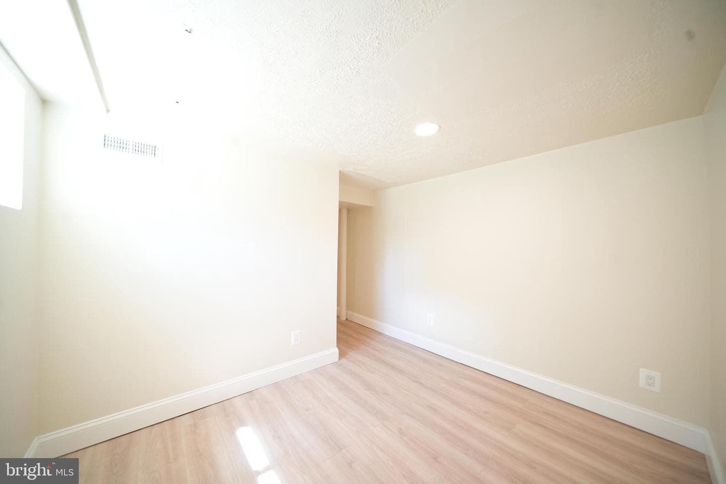 6122 54th Avenue photo 31