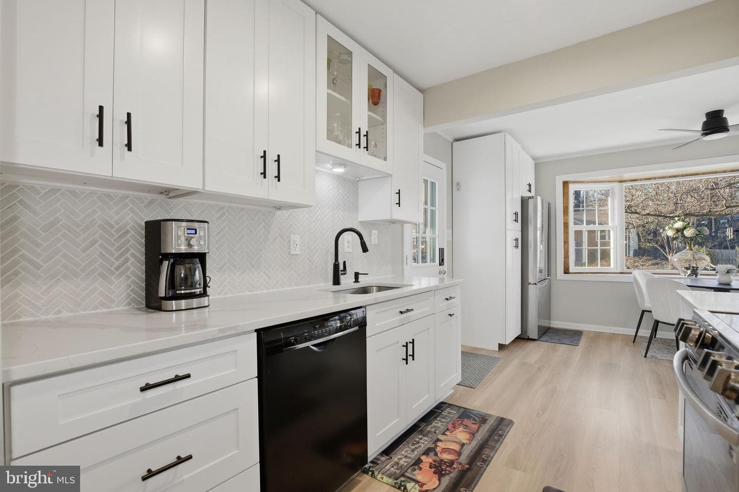 6201 Goodman Road photo 19