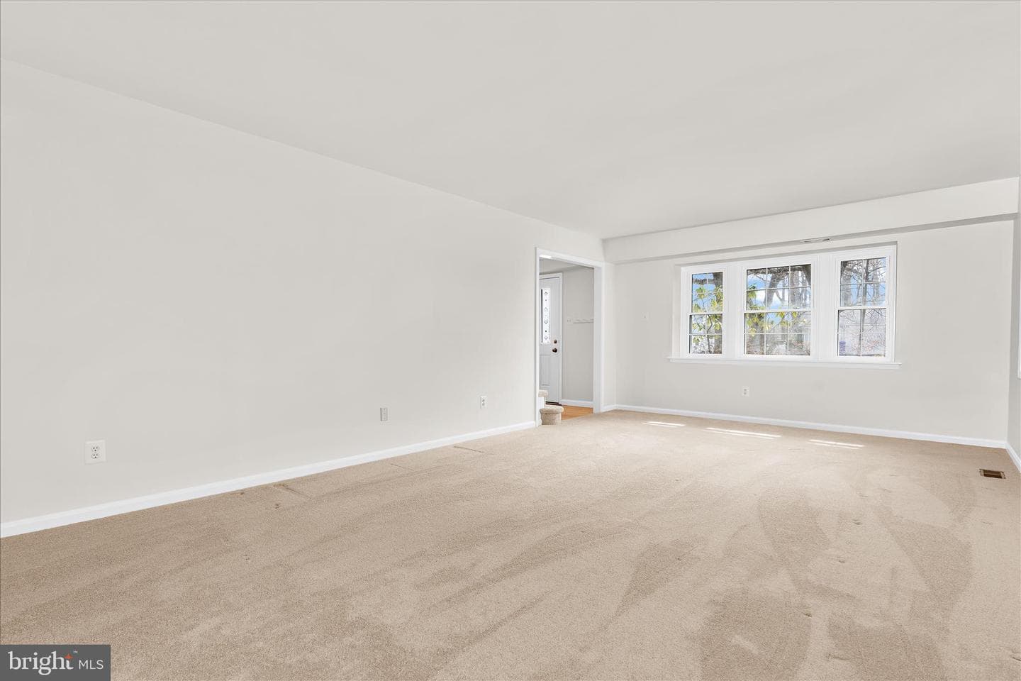 15808 Plainview Lane photo 16