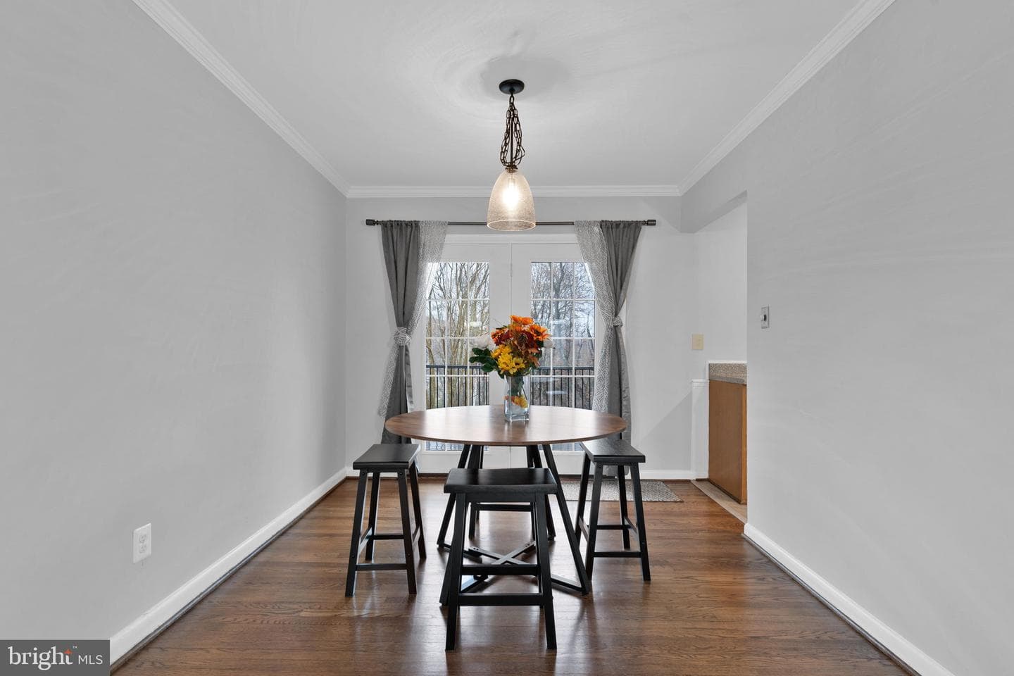 1029 Broadview Road photo 5