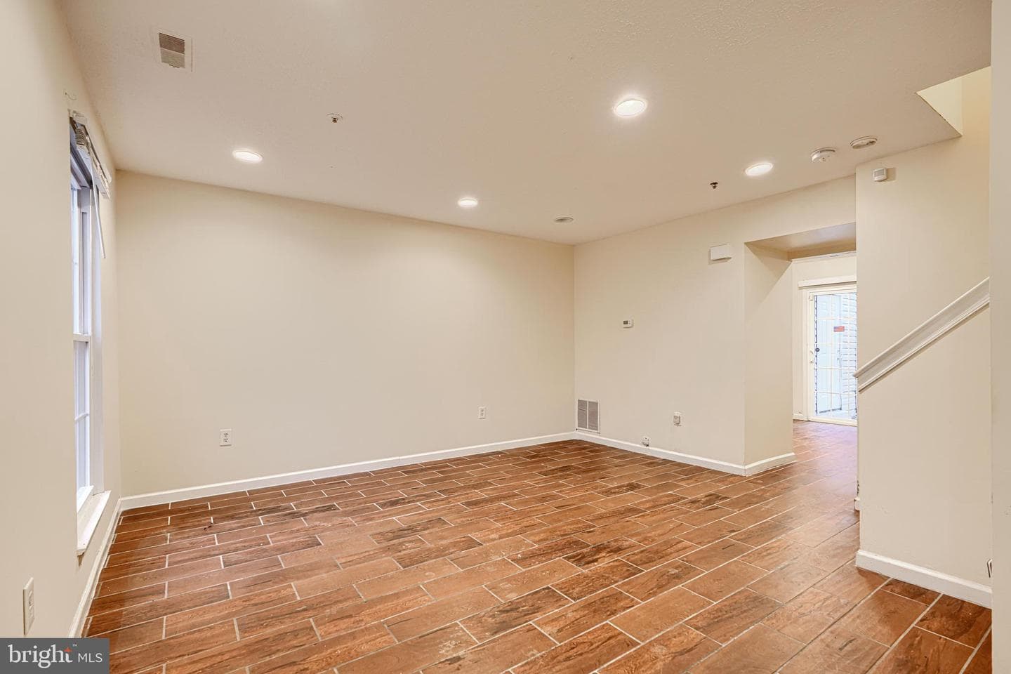 1368 Nalley Terrace photo 6