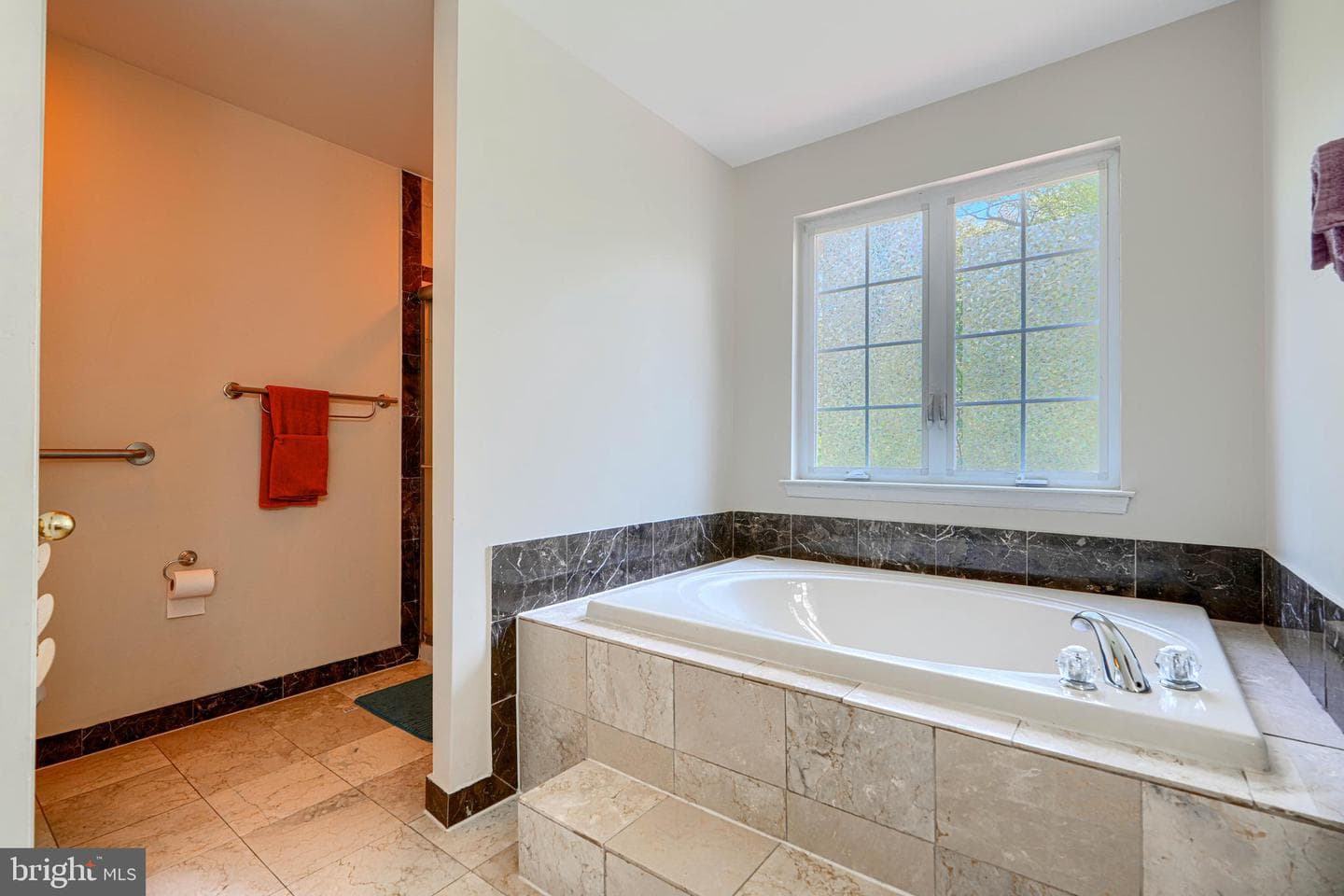 7400 Prospect Hill Court photo 28