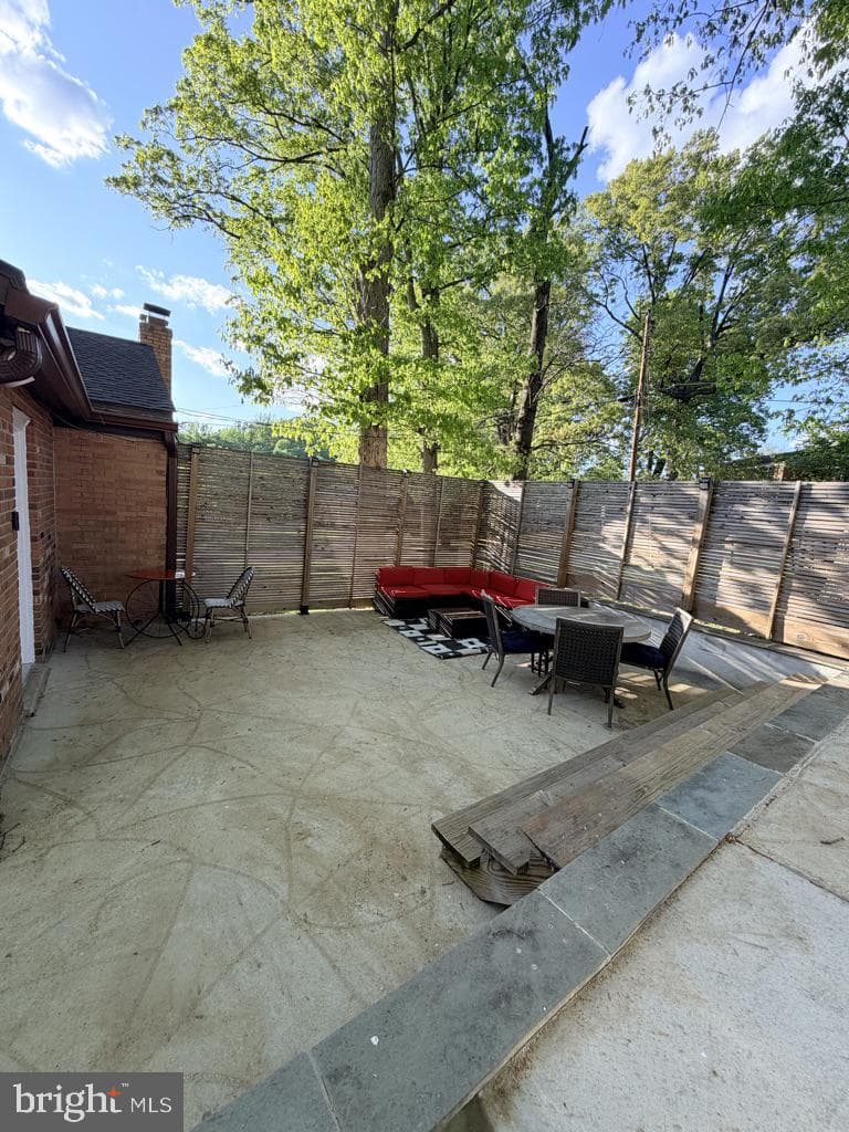 7500 Harrison Lane photo 28