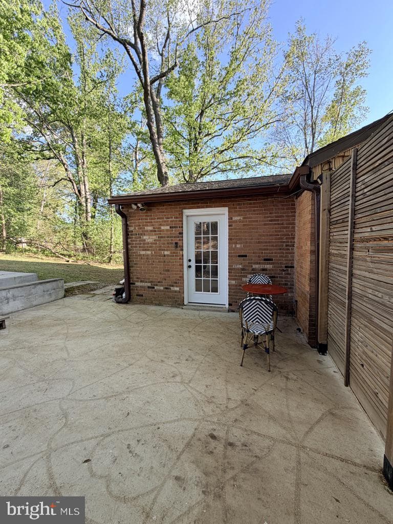 7500 Harrison Lane photo 36