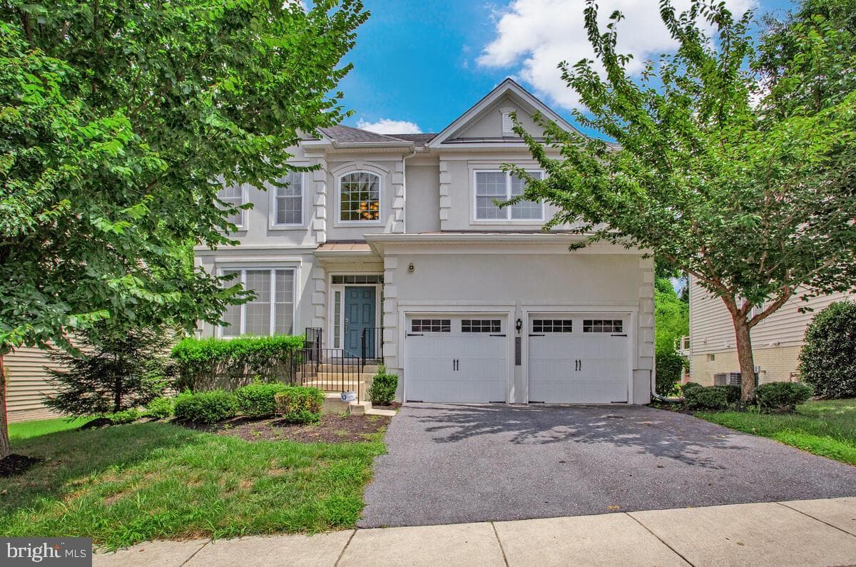 4006 Bridle Ridge Road photo 2