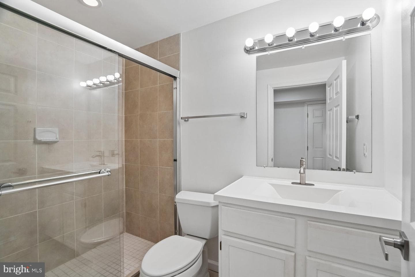 13313 Mockingbird Lane photo 60
