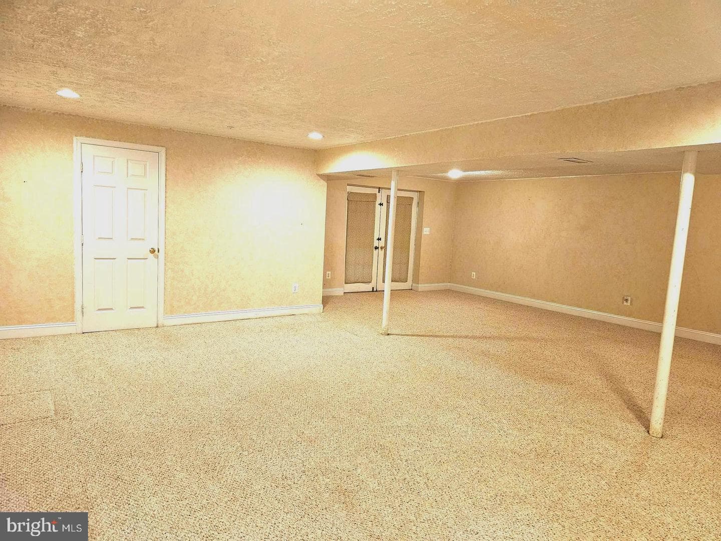 7701 Croom Road photo 30