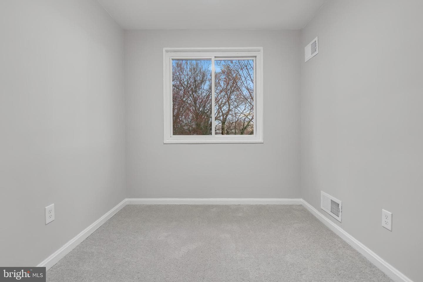 5005 Roseld Court photo 16