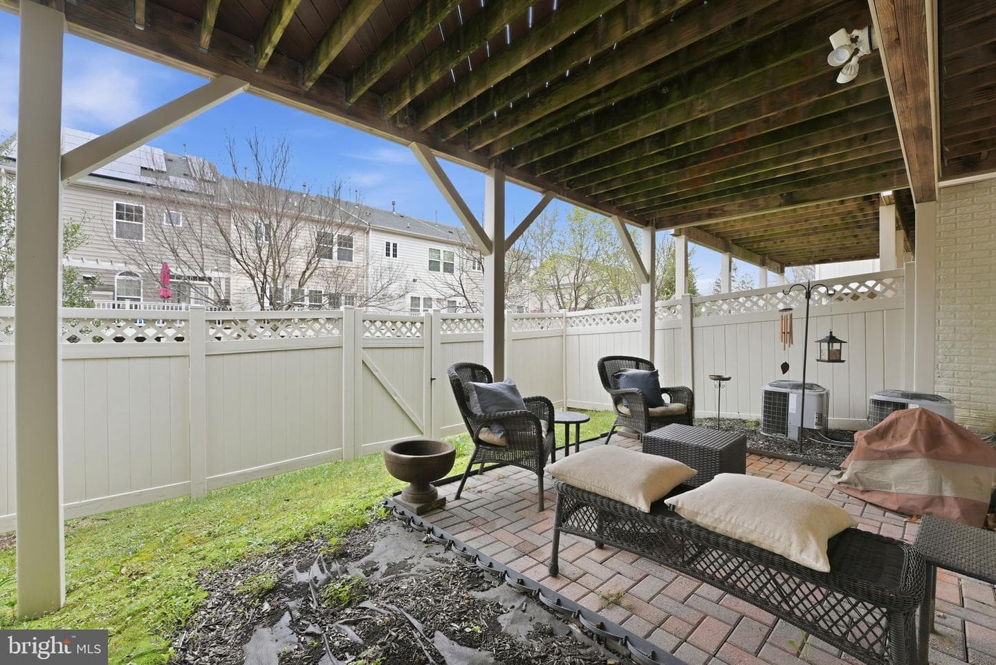 15304 Camberley Place photo 52