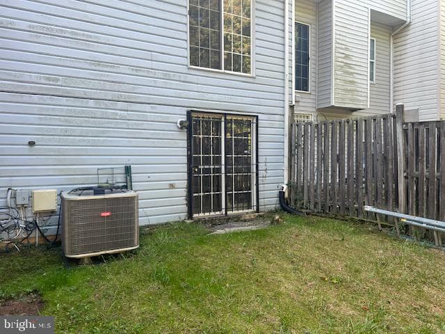 2819 Mueserbush Court photo 18