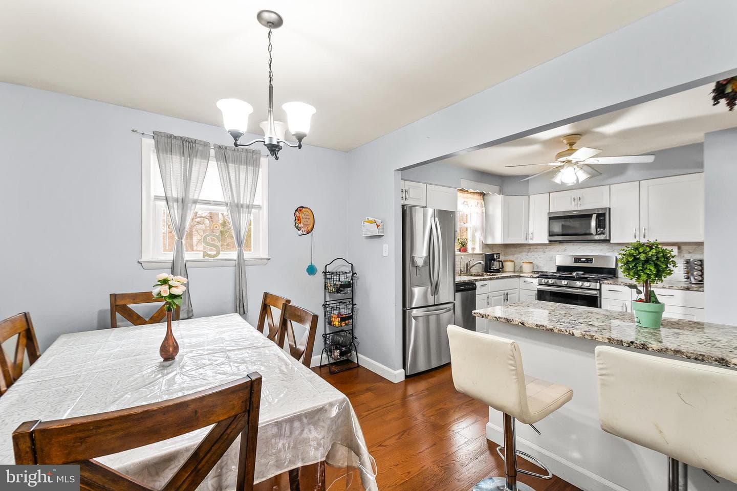 11411 Hermitt Street photo 10