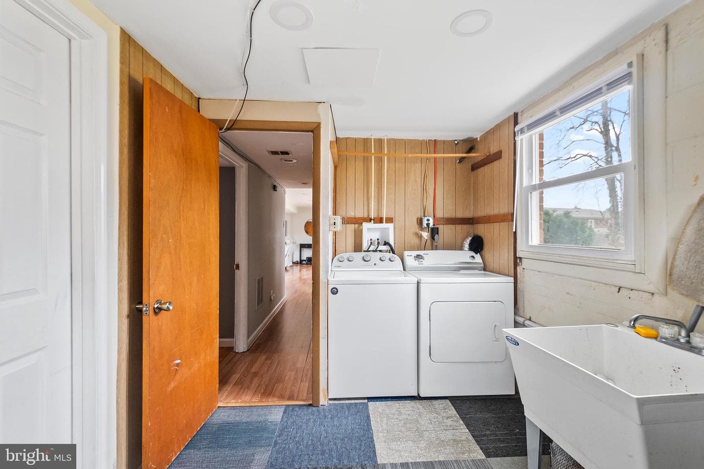11411 Hermitt Street photo 34