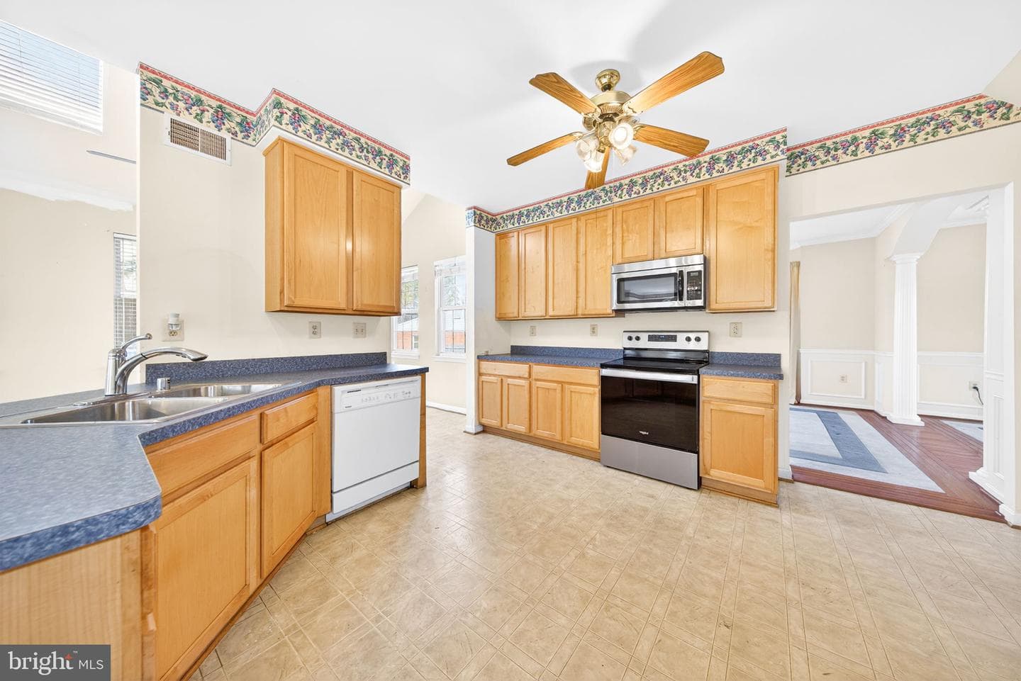 6008 Plata Street photo 12