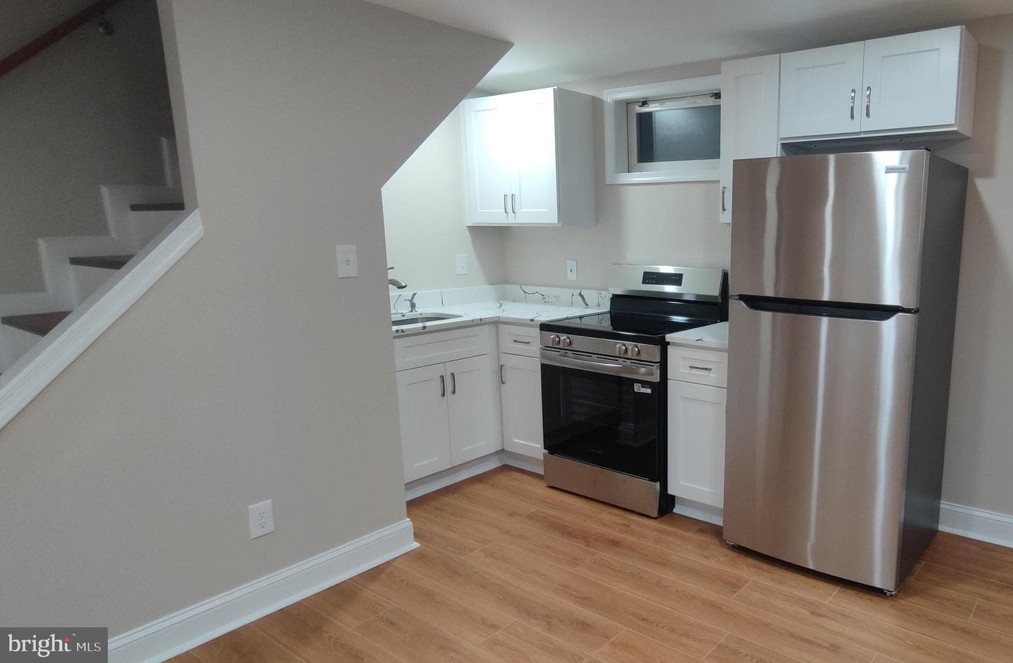1608 Elson Street photo 25