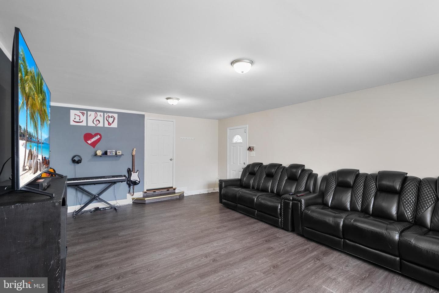 1709 Langley Way photo 20