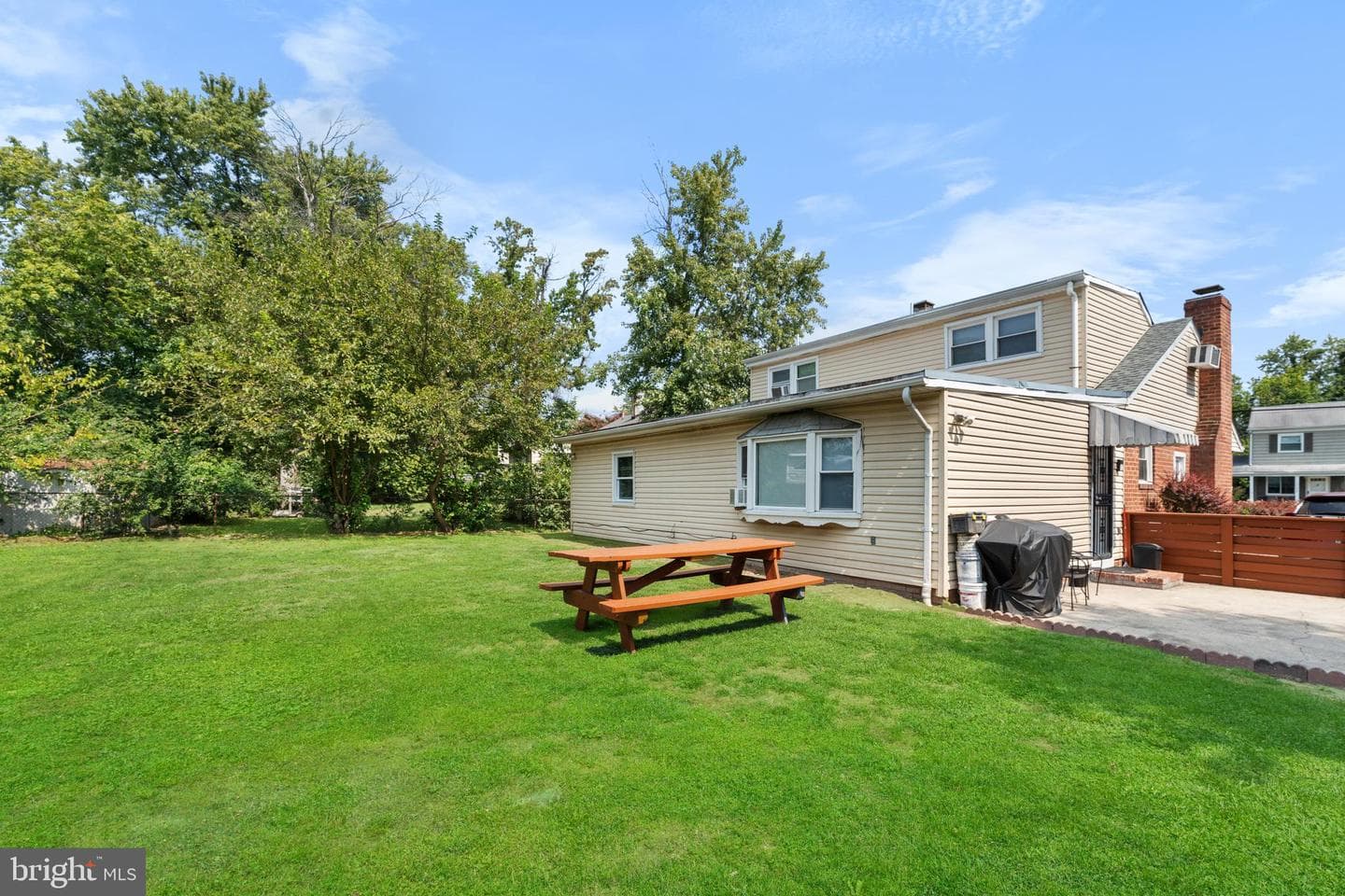 1709 Langley Way photo 27