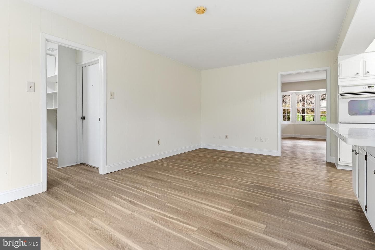 12505 Cedarbrook Lane photo 9